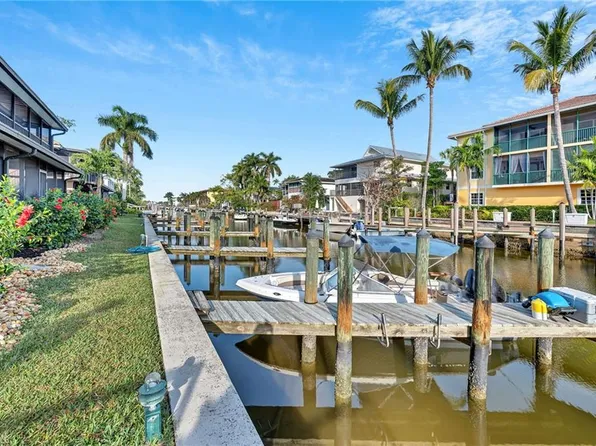 1539 Chesapeake Ave A-6, Naples, FL 34102