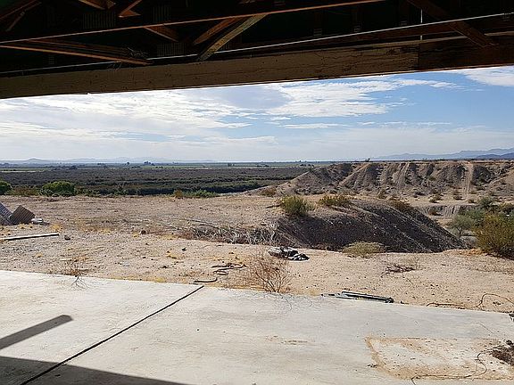4th image of 7747 Neenah Way