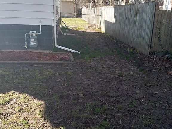 4th image of 1609 Vine St