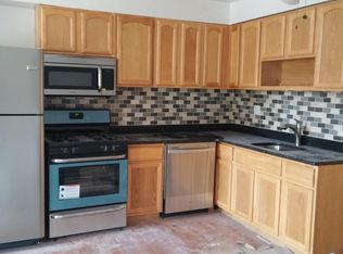 916 S 12th St #2, Philadelphia, PA 19147