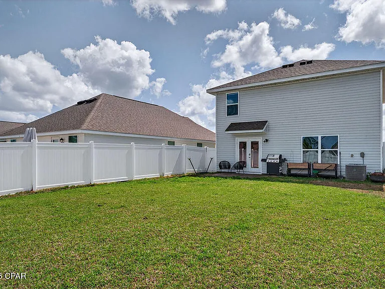 6615 Atkins Rd — Photo 32