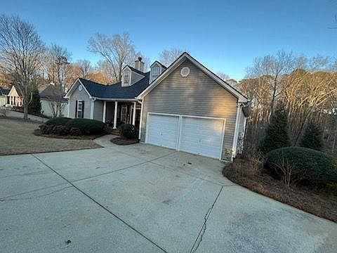 5th image of 607 Holland Rd