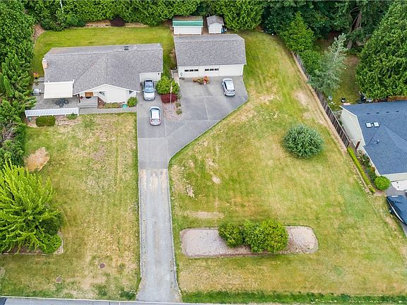 4th image of 8109 142nd Ave NE