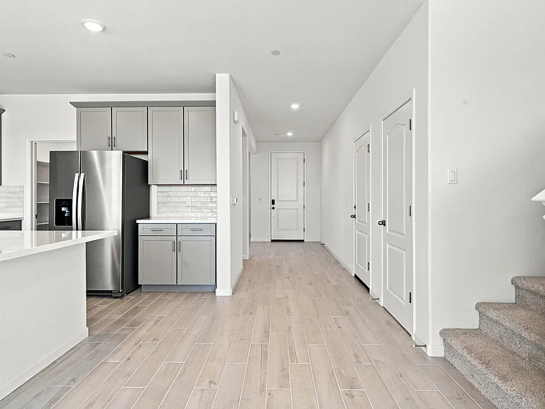 2516 Golden Bear St — Photo 15