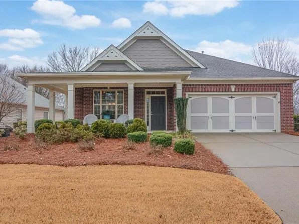 1310 Creek Vista Dr, Cumming, GA 30041
