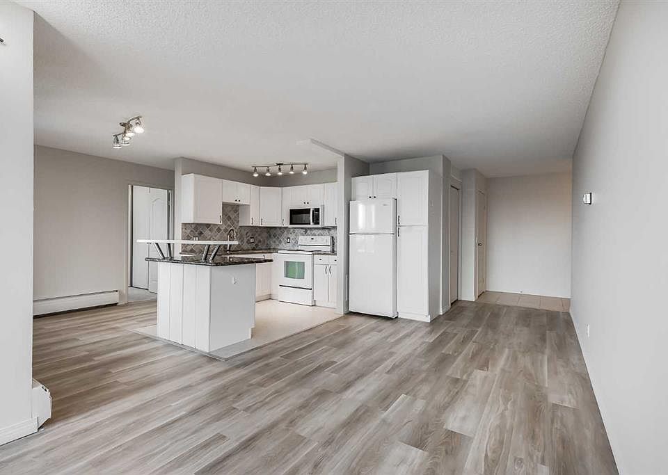 1st image of 738 N 3rd Ave SW #417