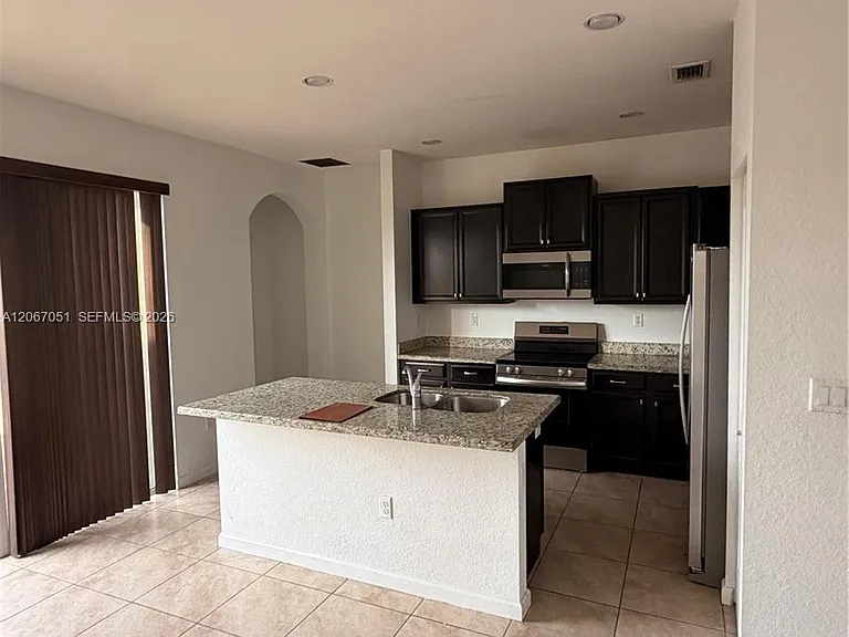 11851 SW 248th Ter — Photo 10