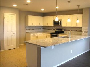 909 Blackberry Trl, Fort Worth, TX 76120
