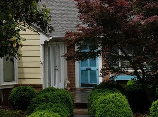 5910 Grove Ave, Richmond, VA 23226