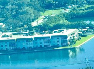 200 Greytwig Rd APT 213, Vero Beach, FL 32963