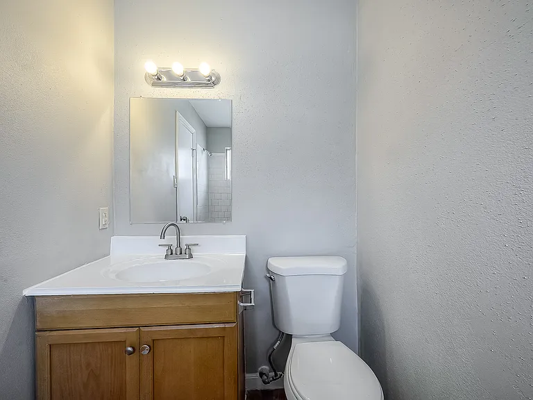 5210 Russelville Rd — Photo 17