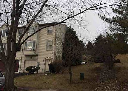 2nd image of 1248 Stanford Rd
