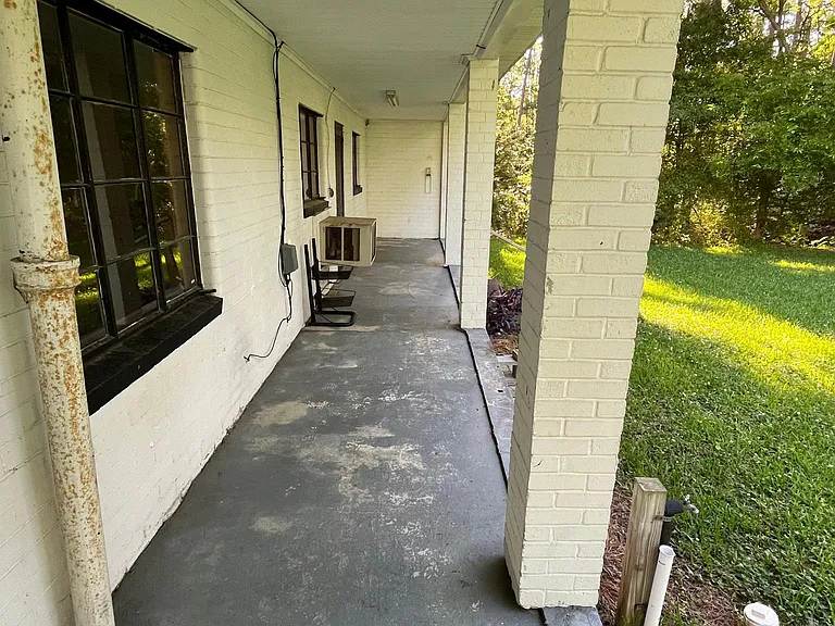 801 Douglas Ave — Photo 19