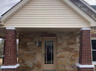 923 Cumberland Dr #A, Clarksville, TN 37040