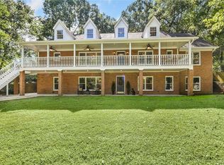 5325 Light Cir, Norcross, GA 30071