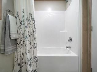 615 Miller Avenue Dr SW #168, Cedar Rapids, IA 52404