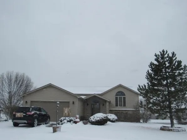 8801 Buckridge Trl, Cedar Lake, IN 46303