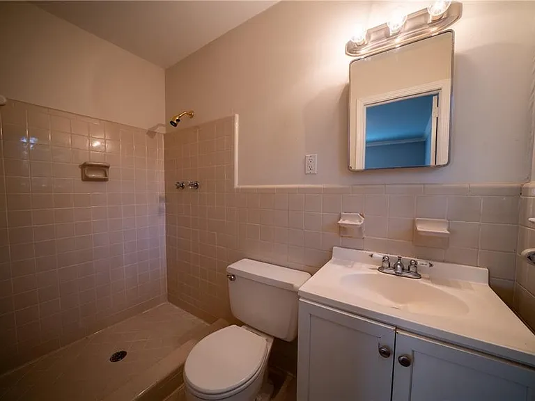 1501 Diamond Head Dr — Photo 13