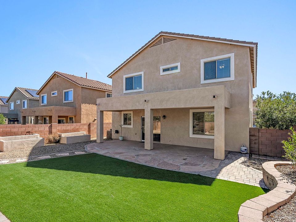 1st image of 518 W Calle Cajeta