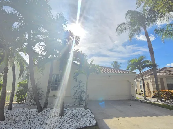1210 Oakwater Drive, Royal Palm Beach, FL 33411