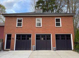 1205 Colonial Pl, Sewickley, PA 15143