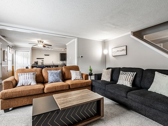 3rd image of 11849 Wapiti Way