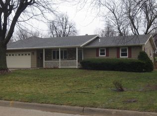 2040 N Main St, Carroll, IA 51401
