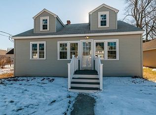 90 Gilbert St, Lawrence, MA 01843