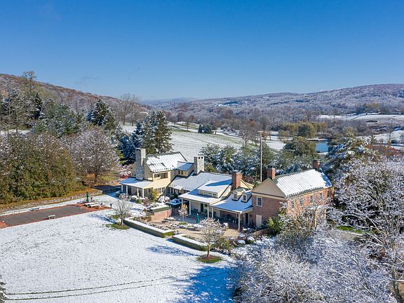 03_1168 Hunns Lake Rd - Nov2020 - PBbestof.jpg