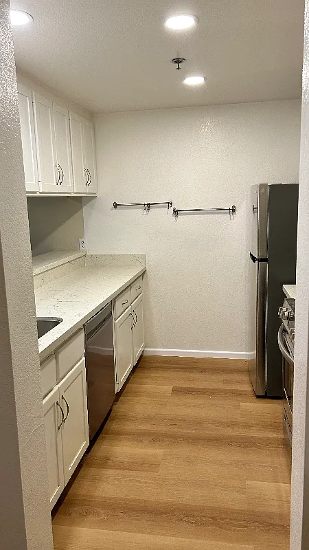 Charming 2 BR/2 BA Condo in Sunnyvale | Prime Location | $3500/mo — Photo 4