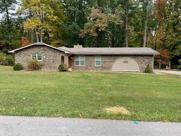 365 Byram Blvd, Martinsville, IN 46151