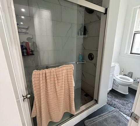 3rd image of 10 Peterborough St #25