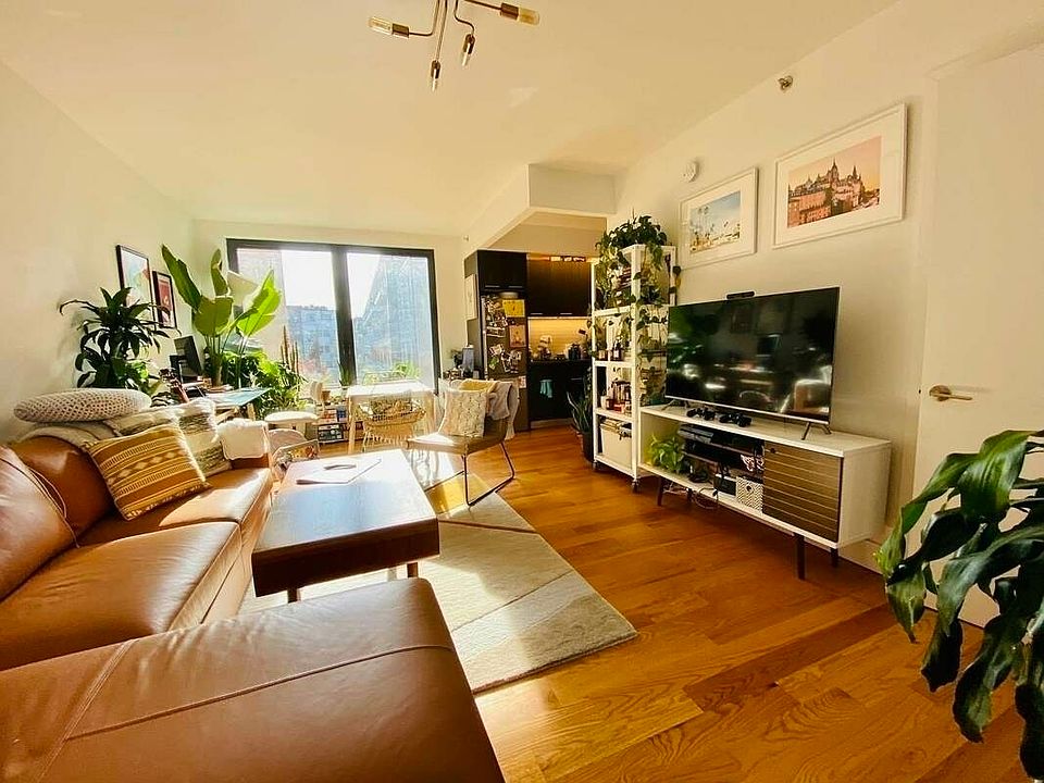 1st image of 159 Meserole St #306