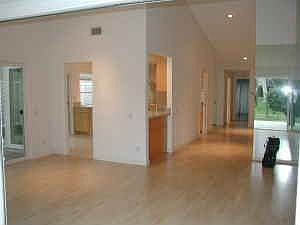 Lvg/Dining/Hallway