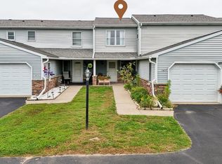 1417 8th St, Reedsburg, WI 53959