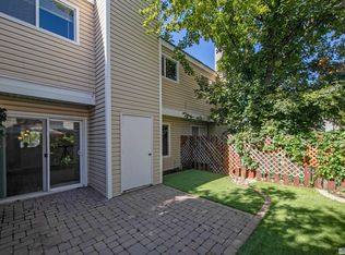 1022 Bradley Sq, Sparks, NV