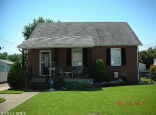 6815 Roberts Ave, Baltimore, MD 21222