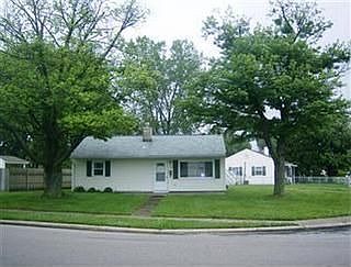 1st image of 19 Regina Dr