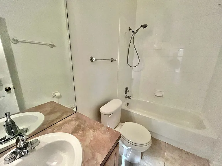 1709 Pine Bay Dr — Photo 7