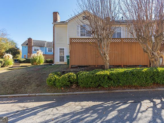 5th image of 5554 Clover Rise Ln Unit 2