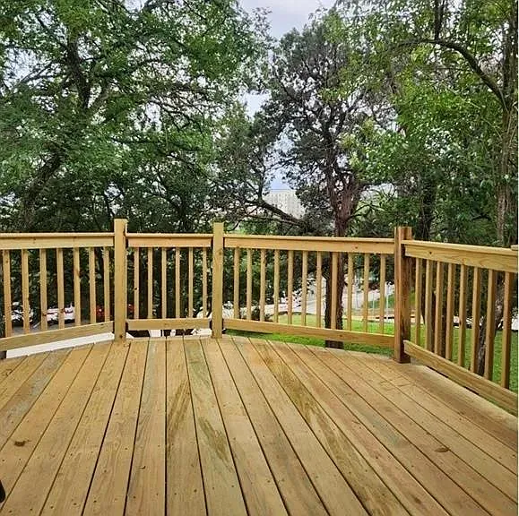 305 Forest Dr — Photo 10