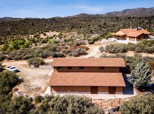 18700 Aggie Hodge Rd, Kirkland, AZ 86332