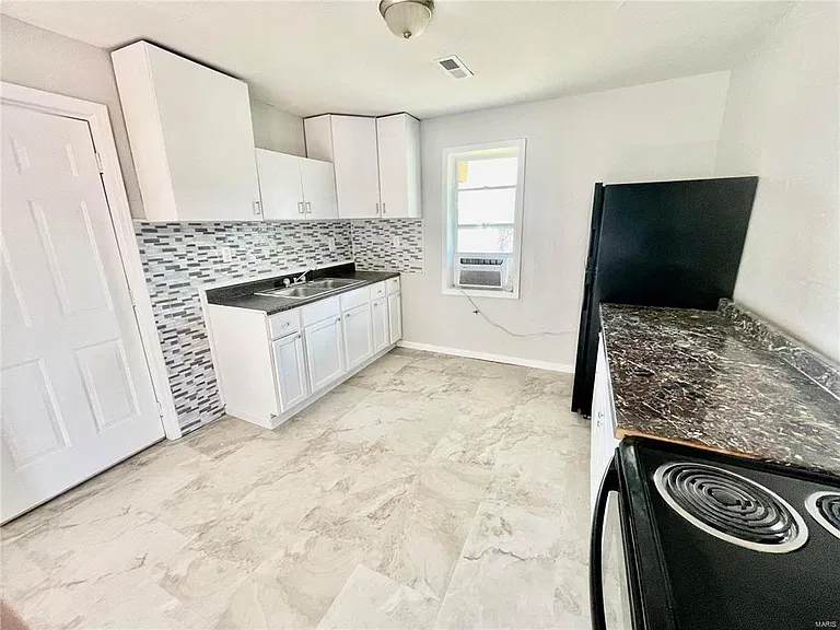 2203 Bryan Ave #A — Photo 5