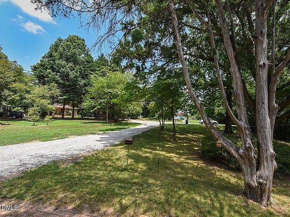 3rd image of 3809 Boddie Dr