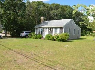 465 Acapesket Rd, East Falmouth, MA 02536