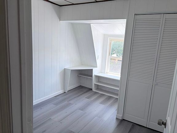 2nd image of 17 Walnut St