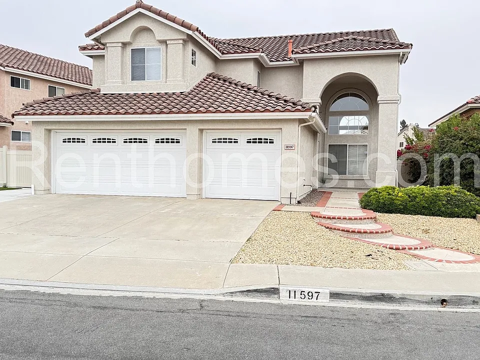 11597 Trailbrush Point