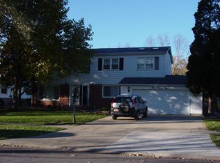 398 King Ln, Des Plaines, IL 60016