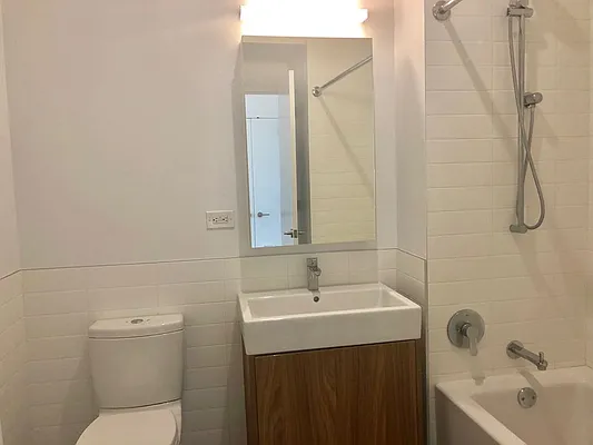 Rented by Stonehenge NYC LLC | media 7