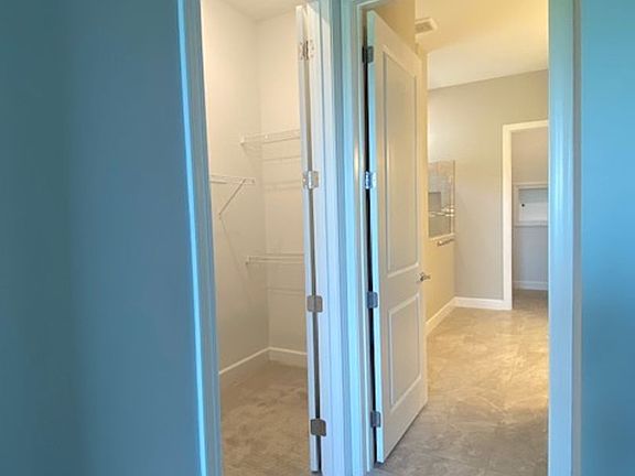 3rd image of 14536 Eagle Branch Dr